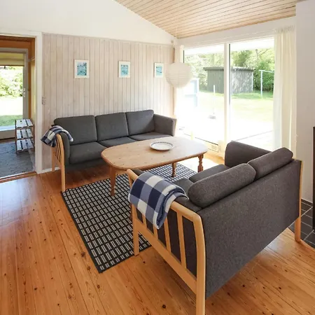 Semesterbostad In With Kitchen Samsø