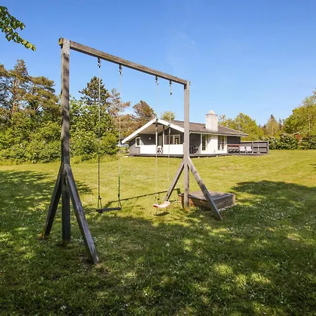 Σπίτι διακοπών In With Kitchen